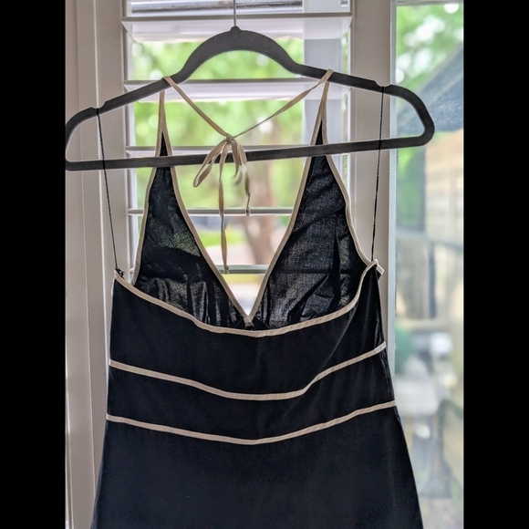 Black Floral Midi Dress - Picture 4 of 8